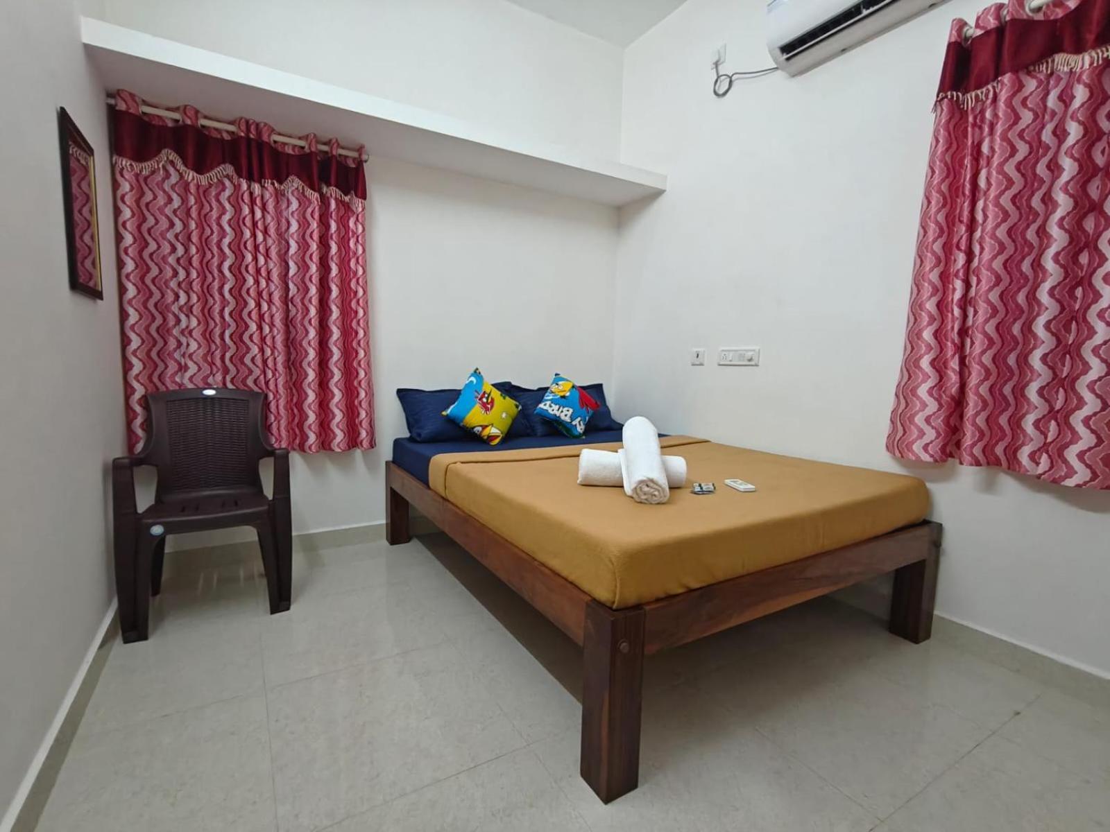 Township Residency Inn Пондичери Екстериор снимка