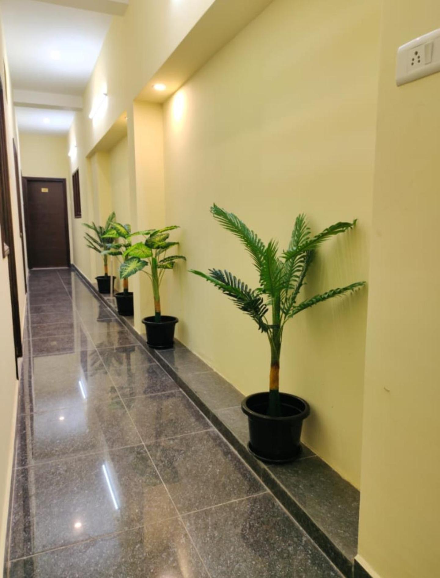Township Residency Inn Пондичери Екстериор снимка